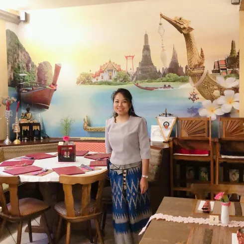 Gastgeberin (© Namdee)