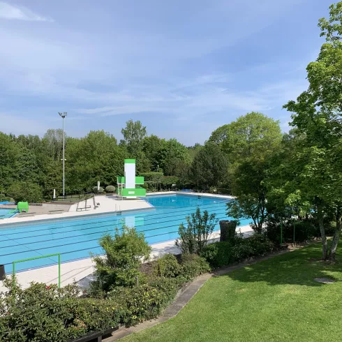 Warmfreibad Trippstadt (© VG Landstuhl)