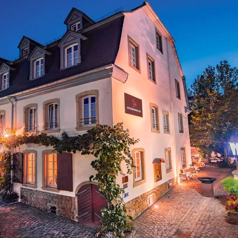 Meisenheimer_Hof_Abendstimmung_Fassade Meisenheimer_Hof_Abendstimmung_Fassade