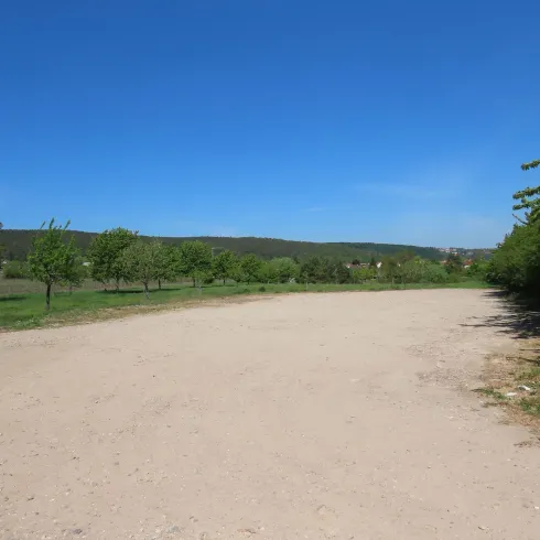 Parkplatz Leistadter Straße Bild 1 (© Urlaubsregion Freinsheim)