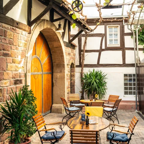 Straußwirtschaft Alois Kiefer (© Pfalz Touristik e.V.; Dominik Ketz)