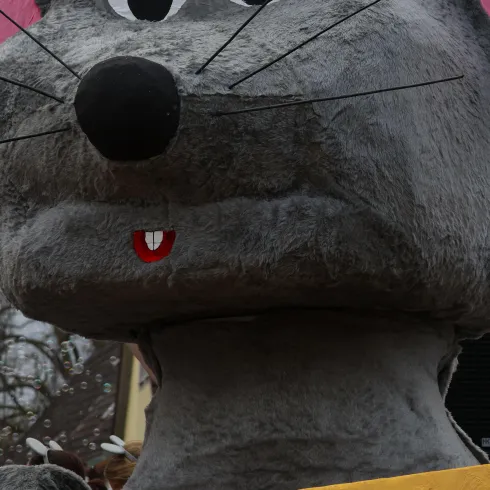Faschingsumzug-Maus