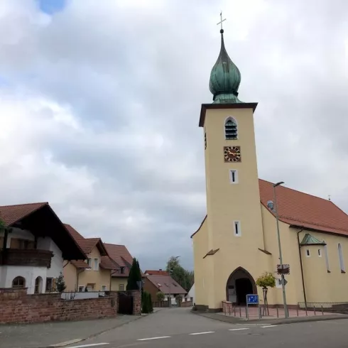 Kirche (© Bemme / Tourist-Info VG Landstuhl)