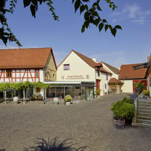 Weingut Geheimer Rat Dr. v. Bassermann-Jordan_1 Weingut Geheimer Rat Dr. v. Bassermann-Jordan_1