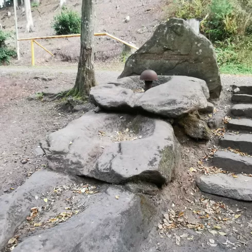 Wolfsbrunnen - Brunnenweg - Esthal