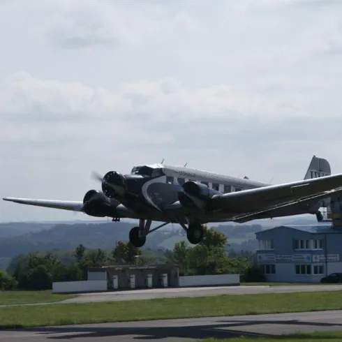 Hintergrundbild JU52