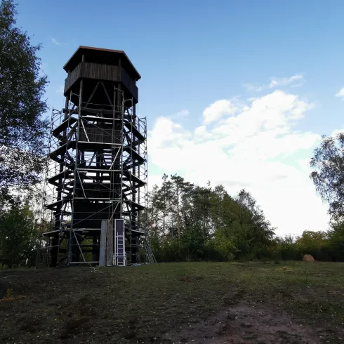 Schindhübelturm - noch mit Gerüst