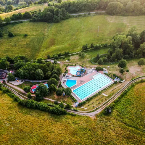 Schwimmbad Altenglan von oben Schwimmbad Altenglan von oben
