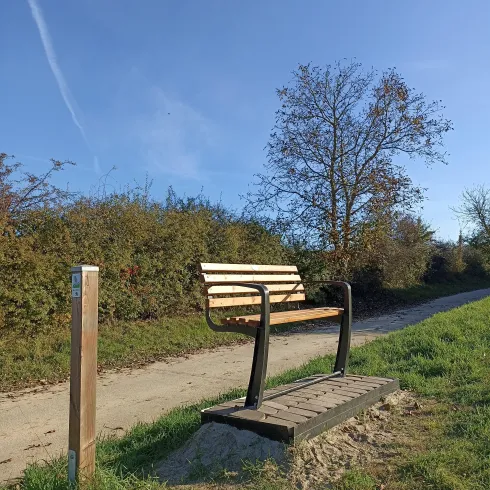 Ruhebank Landauer Hohl Freckenfeld 3