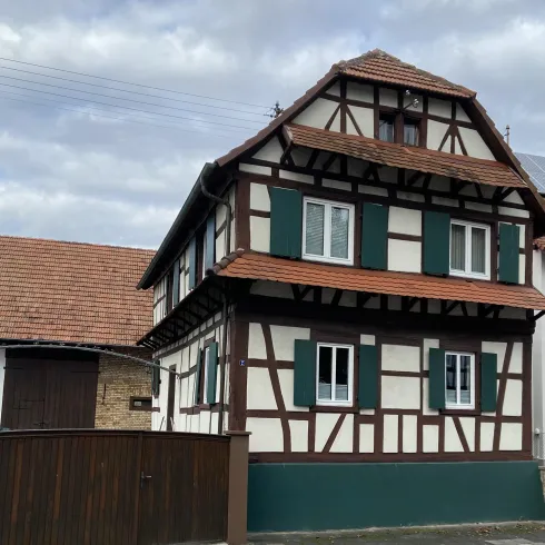 Ehemaliges "Gasthaus zur Krone" Kehlstr. 2