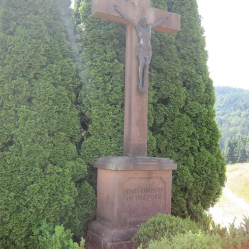 Steinernes Wegkreuz (© Archiv Verein SÜW Annweiler e.v.)