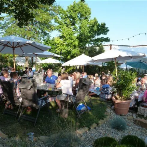 Sekt-Weingut Bergkeller 1