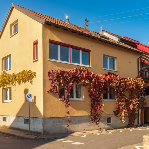 Weiherweg 1 im Herbst