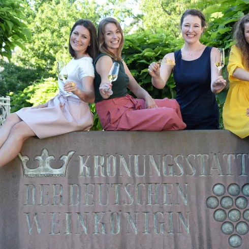 pfalz weinkönigin wahl