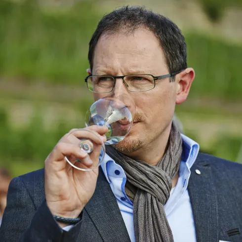Peer Holm verkostet Weine der jungen Winzergeneration