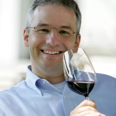 Markus Del Monego präsentiert Weine passend zum Spargel