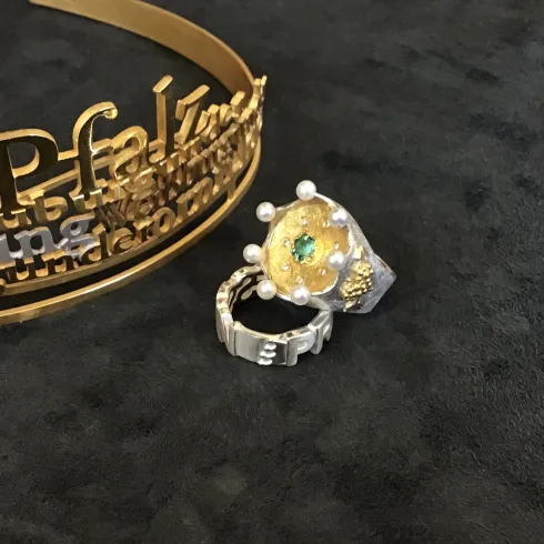 Ringe für die Pfälzischen Weinhoheiten  (© Goldschmiede Schleuning) Ringe für die Pfälzischen Weinhoheiten