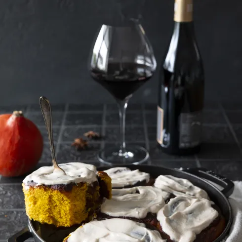 Kürbis-Zimtschnecken mit Gewürz-Butter
