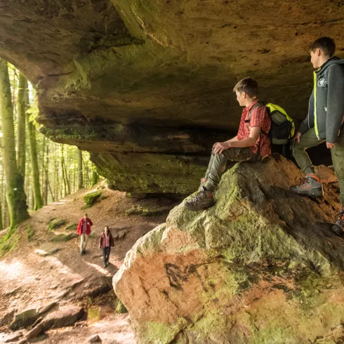 Bärenhöhle am Rodalber Felsenwanderweg