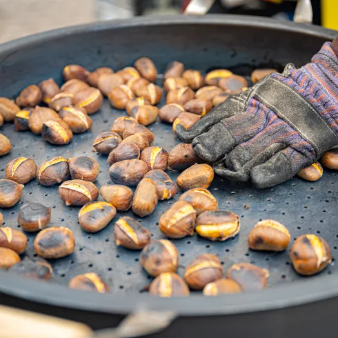 Kastanien in der Pfanne 